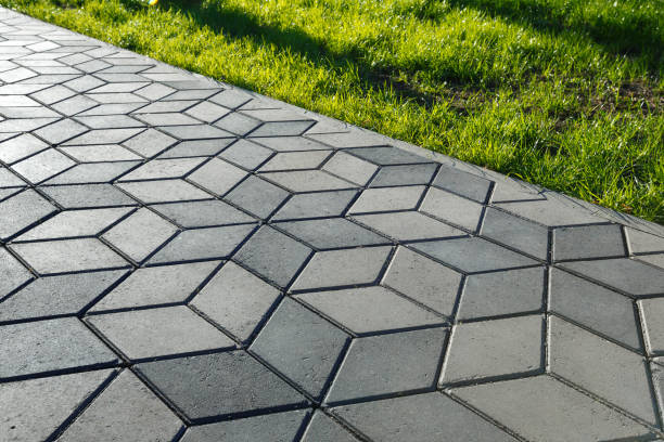 Best Professional Driveway Pavers  in Russellville, AR